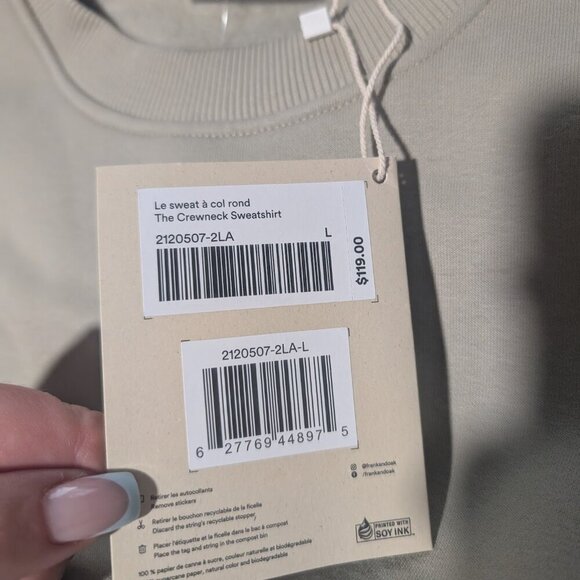 Frank and Oak | The Soft Crewneck Sweatshirt In Green - Picture 7 of 10